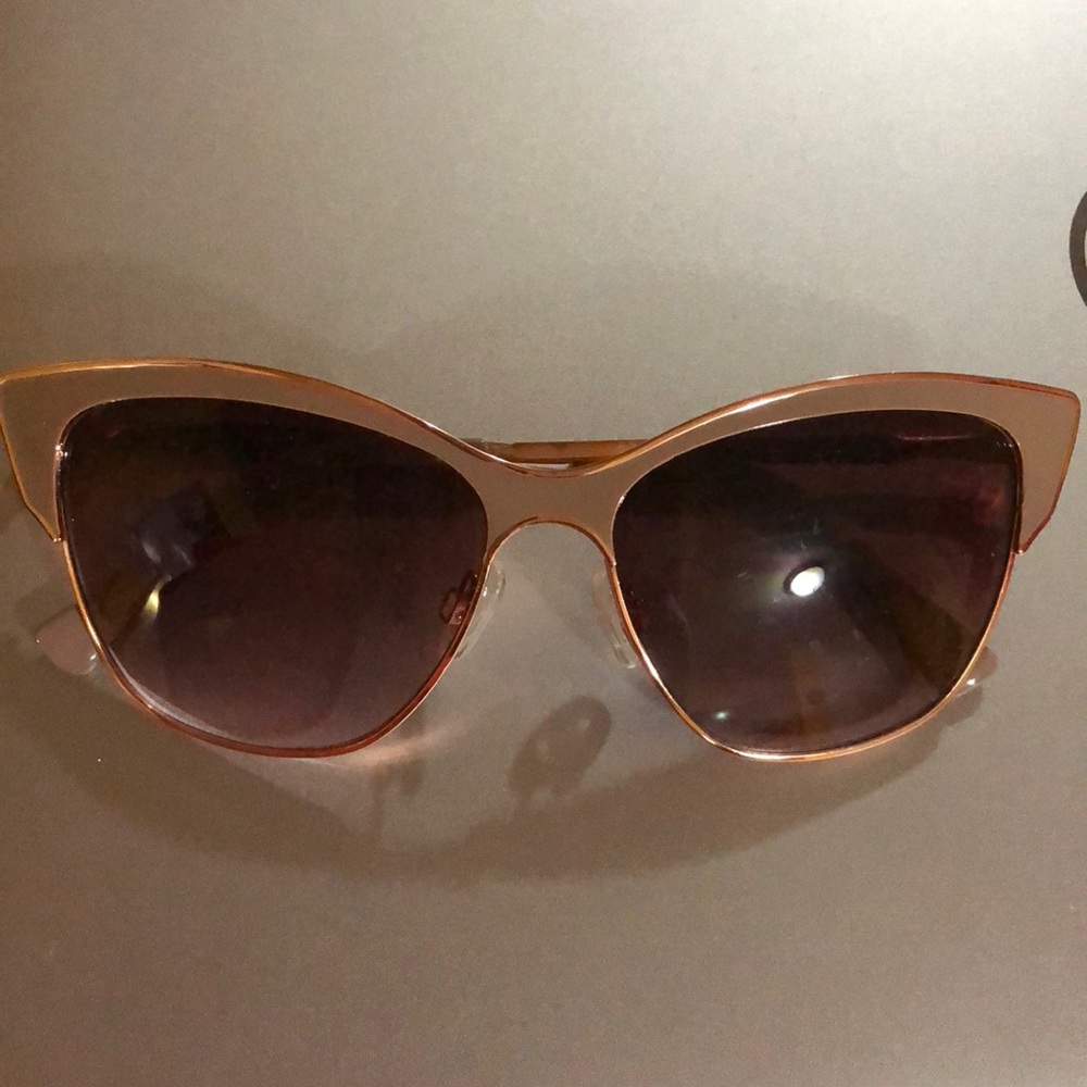 Sun glasses
